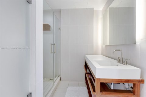 Copropriété à vendre à Fort Lauderdale, Floride: 2 chambres, 123.47 m2 № 2013246 - photo 21