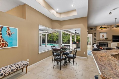 House in Lutz, Florida 4 bedrooms, 407.66 sq.m. № 2228492 - photo 21