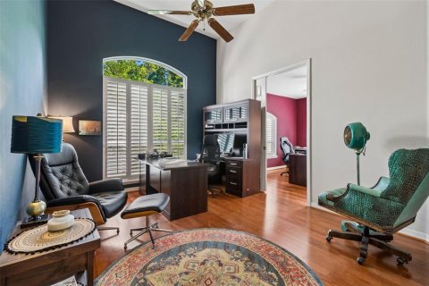 House in Lutz, Florida 4 bedrooms, 407.66 sq.m. № 2228492 - photo 15
