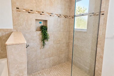 Villa ou maison à vendre à Punta Gorda, Floride: 4 chambres, 215.25 m2 № 2429457 - photo 16