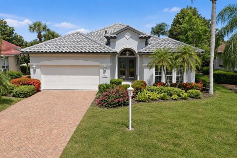 Casa en University Park, Florida 3 dormitorios, 223.71 m2 № 2152277
