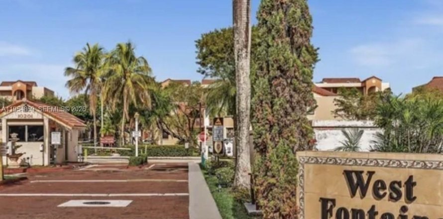 Кондоминиум с 2 спальнями в Майами, Флорида № 2010496