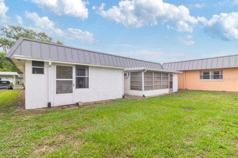 Condominio en venta en New Port Richey, Florida, 1 dormitorio, 72.37 m2 № 1690521 - foto 21