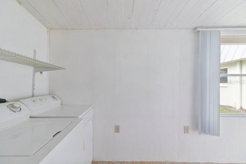 Condominio en venta en New Port Richey, Florida, 1 dormitorio, 72.37 m2 № 1690521 - foto 9