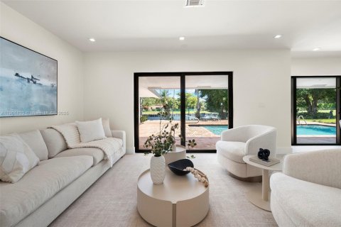 Casa en venta en Pinecrest, Florida, 5 dormitorios, 231.14 m2 № 1953988 - foto 28