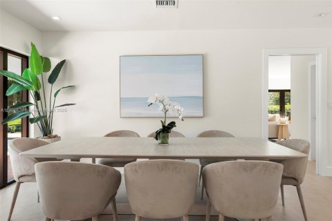 Casa en venta en Pinecrest, Florida, 5 dormitorios, 231.14 m2 № 1953988 - foto 26