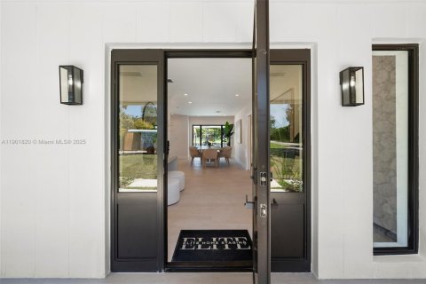 Casa en venta en Pinecrest, Florida, 5 dormitorios, 231.14 m2 № 1953988 - foto 7