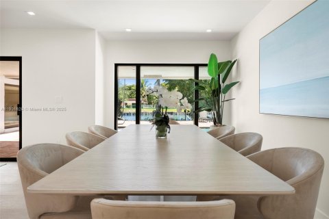 Casa en venta en Pinecrest, Florida, 5 dormitorios, 231.14 m2 № 1953988 - foto 23