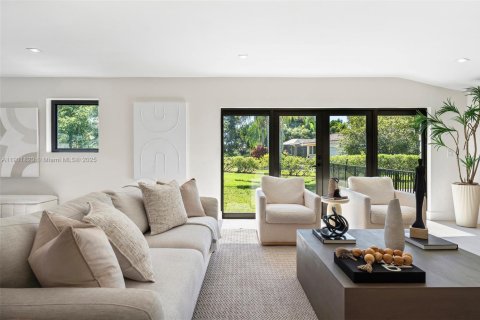 Casa en venta en Pinecrest, Florida, 5 dormitorios, 231.14 m2 № 1953988 - foto 21