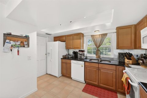 Copropriété à vendre à Largo, Floride: 2 chambres, 118.73 m2 № 2151421 - photo 8