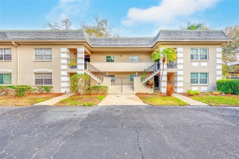 Copropriété à vendre à Largo, Floride: 2 chambres, 118.73 m2 № 2151421 - photo 2