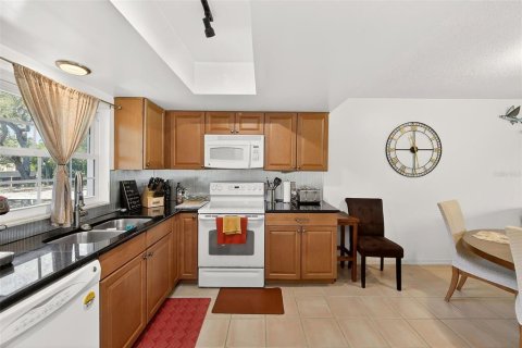 Copropriété à vendre à Largo, Floride: 2 chambres, 118.73 m2 № 2151421 - photo 9