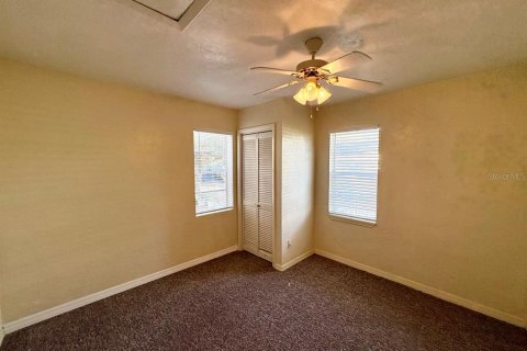 Villa ou maison à louer à Tarpon Springs, Floride: 2 chambres, 72 m2 № 2166012 - photo 13