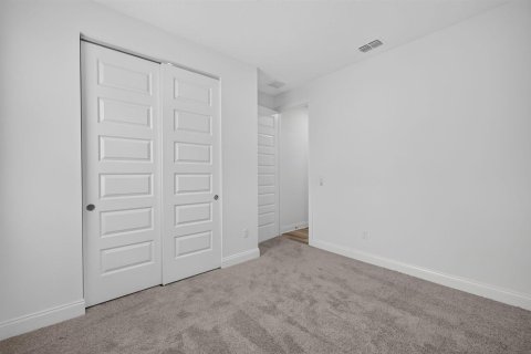 Villa ou maison à vendre à Port St. Lucie, Floride: 4 chambres, 177.26 m2 № 2300308 - photo 19