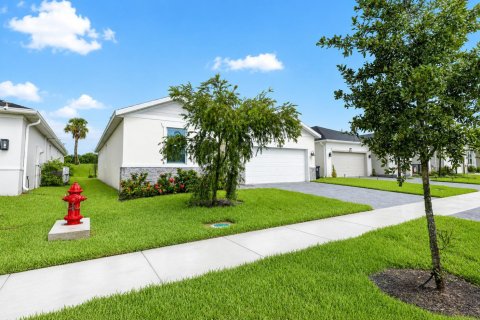 Villa ou maison à vendre à Port St. Lucie, Floride: 4 chambres, 177.26 m2 № 2300308 - photo 3