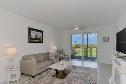 Condominio en venta en Venice, Florida, 2 dormitorios, 104.42 m2 № 2211189 - foto 13