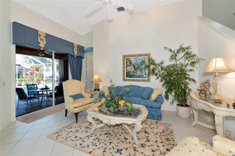 House in Bradenton, Florida 4 bedrooms, 236.34 sq.m. № 1614540 - photo 3