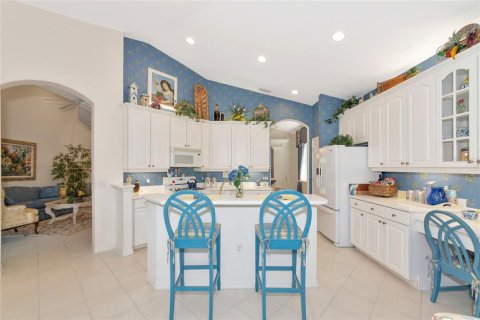 House in Bradenton, Florida 4 bedrooms, 236.34 sq.m. № 1614540 - photo 8