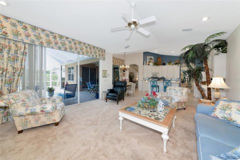 House in Bradenton, Florida 4 bedrooms, 236.34 sq.m. № 1614540 - photo 9