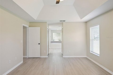 Villa ou maison à vendre à Clermont, Floride: 5 chambres, 242.75 m2 № 2147750 - photo 19