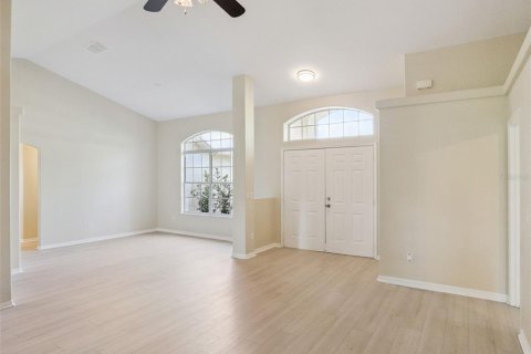 Villa ou maison à vendre à Clermont, Floride: 5 chambres, 242.75 m2 № 2147750 - photo 3