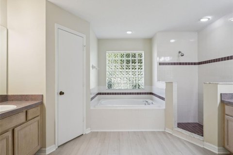 Villa ou maison à vendre à Clermont, Floride: 5 chambres, 242.75 m2 № 2147750 - photo 21