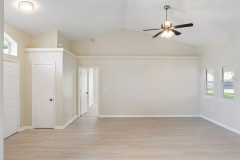 Villa ou maison à vendre à Clermont, Floride: 5 chambres, 242.75 m2 № 2147750 - photo 6