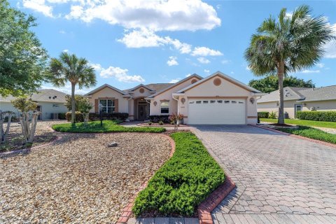 House in Ocala, Florida 3 bedrooms, 157.47 sq.m. № 1164250 - photo 5
