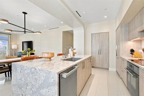 Copropriété à vendre à Saint Petersburg, Floride: 3 chambres, 200.3 m2 № 2403298 - photo 16