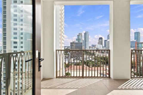 Copropriété à vendre à Saint Petersburg, Floride: 3 chambres, 200.3 m2 № 2403298 - photo 25