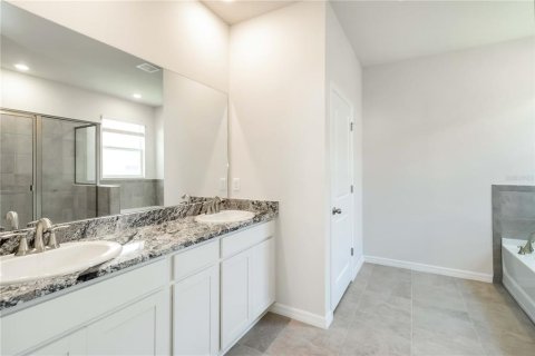 Casa en alquiler en Bradenton, Florida, 4 dormitorios, 189.15 m2 № 1914401 - foto 23