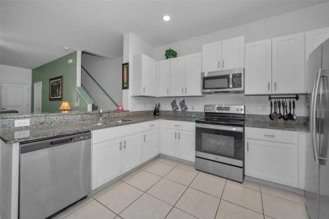 Touwnhouse à vendre à Holiday, Floride: 2 chambres, 143.16 m2 № 1903766 - photo 17