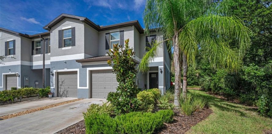 Touwnhouse à Holiday, Floride 2 chambres, 143.16 m2 № 1903766