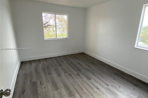 Appartement à louer à Miami, Floride: 2 chambres, 82.4 m2 № 1964421 - photo 16