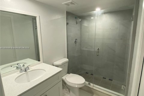 Appartement à louer à Miami, Floride: 2 chambres, 82.4 m2 № 1964421 - photo 13