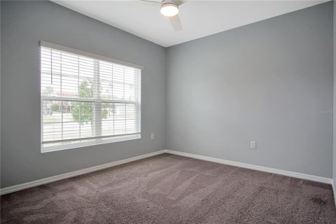 House in Davenport, Florida 3 bedrooms, 141.21 sq.m. № 1905826 - photo 22