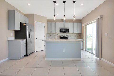 House in Davenport, Florida 3 bedrooms, 141.21 sq.m. № 1905826 - photo 9