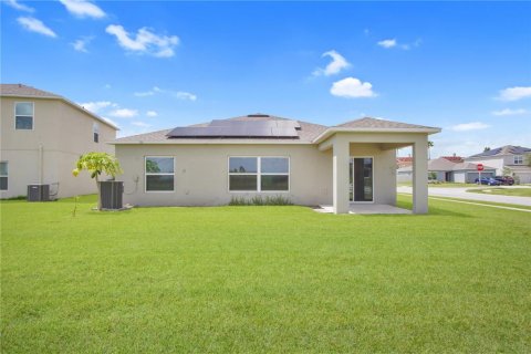 House in Davenport, Florida 3 bedrooms, 141.21 sq.m. № 1905826 - photo 30