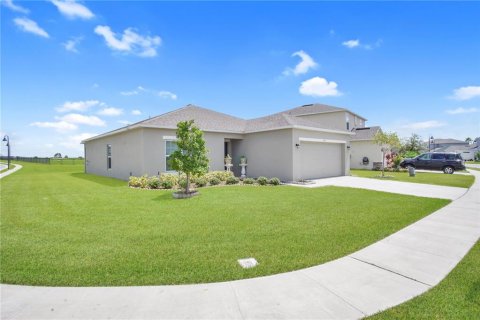 House in Davenport, Florida 3 bedrooms, 141.21 sq.m. № 1905826 - photo 8