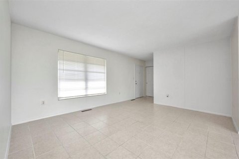 House in Port Charlotte, Florida 2 bedrooms, 81.75 sq.m. № 1817871 - photo 15