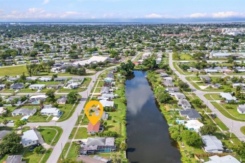 House in Port Charlotte, Florida 2 bedrooms, 81.75 sq.m. № 1817871 - photo 10