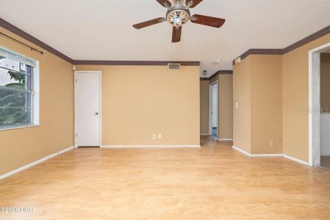 Casa en venta en Holly Hill, Florida, 4 dormitorios, 145.67 m2 № 2384039 - foto 7