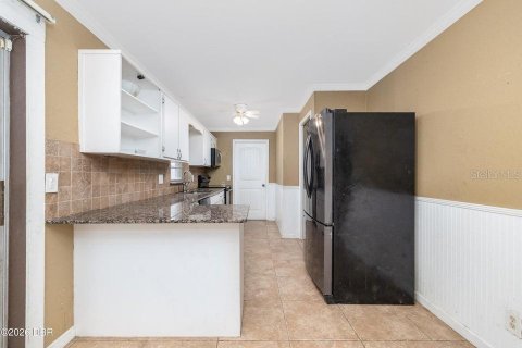 Casa en venta en Holly Hill, Florida, 4 dormitorios, 145.67 m2 № 2384039 - foto 10