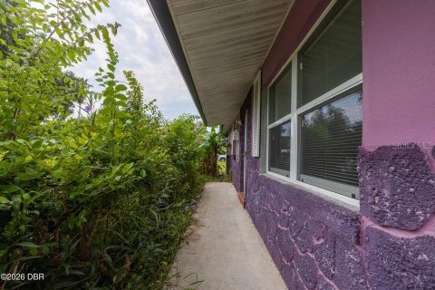 Casa en venta en Holly Hill, Florida, 4 dormitorios, 145.67 m2 № 2384039 - foto 5