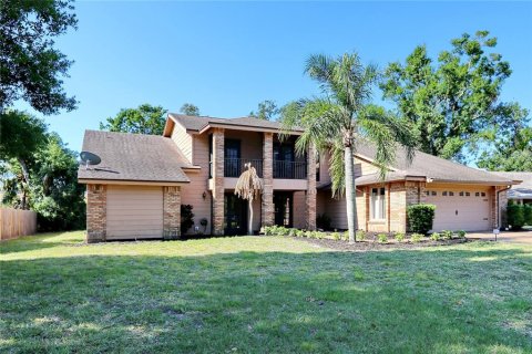 House in Sarasota, Florida 6 bedrooms, 341.14 sq.m. № 1716540 - photo 3