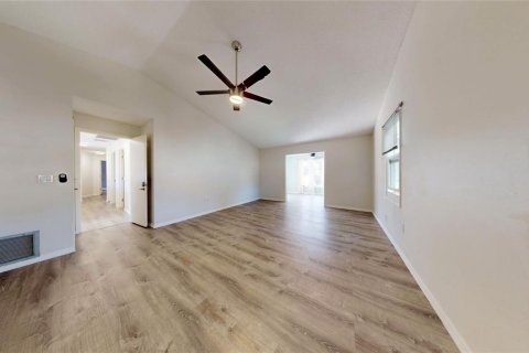 House in Sarasota, Florida 6 bedrooms, 341.14 sq.m. № 1716540 - photo 22