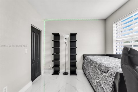 Casa en venta en Homestead, Florida, 5 dormitorios, 253.25 m2 № 2027908 - foto 26