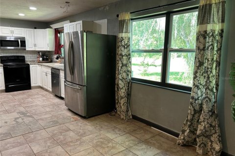House in Crystal River, Florida 3 bedrooms, 147.16 sq.m. № 1848545 - photo 22