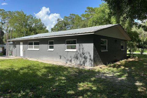 House in Crystal River, Florida 3 bedrooms, 147.16 sq.m. № 1848545 - photo 15