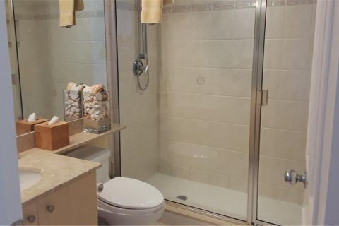 Снять в аренду кондоминиум в Лонгбоут-Ки, Флорида 3 спальни, 258.27м2, № 1776953 - фото 21